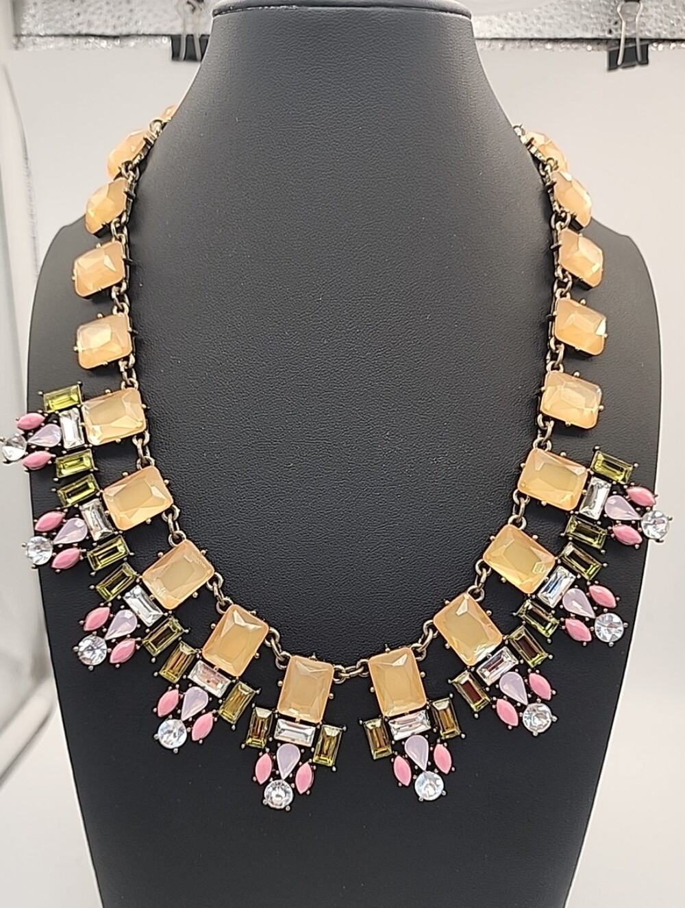 VTG Joan Rivers Classics Collection Multicolored Stones Statement Necklace 21"